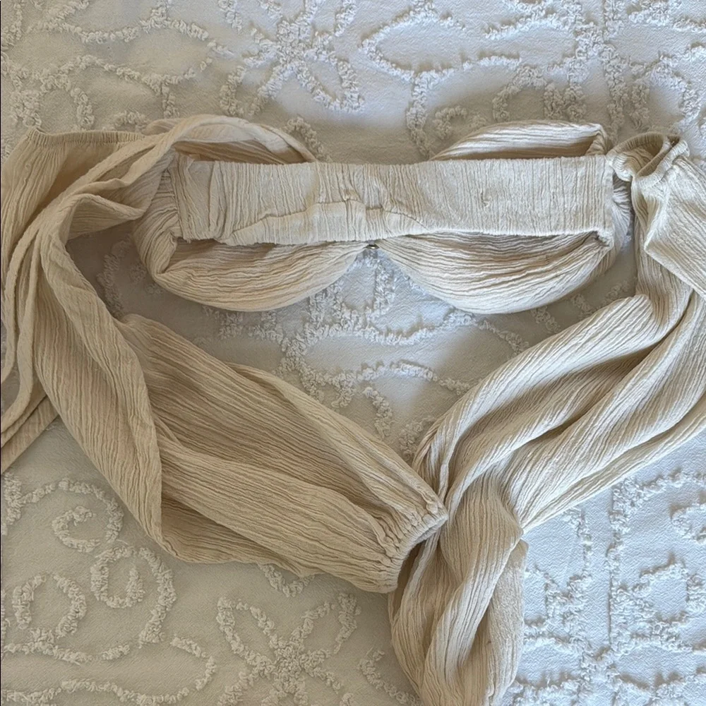 SAVANNAH MORROW THE LABEL
+ Net Sustain Indra Off-the-shoulder Crinkled Organic - Picture 6 of 6